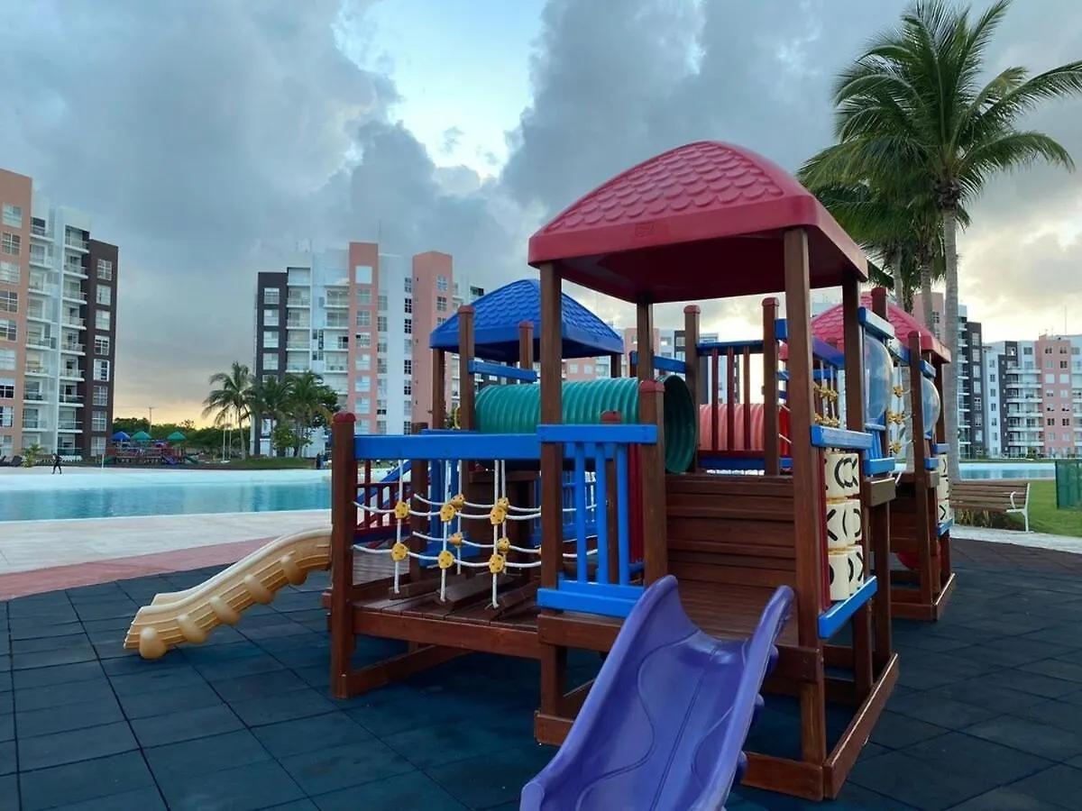 Grand Blue Lagoon Turquoise Cancún Mexico